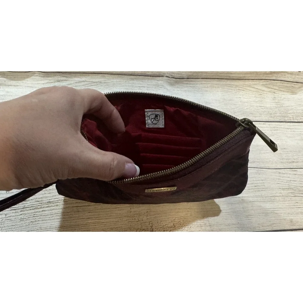 Travelon RFID Set of 2 Make Up Bags Travel Pouch Blue Burgundy Red EXCELLENT B7
